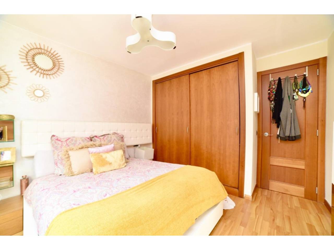 Pis de 3 habitacions en venda a Andorra la Vella · 56 de 60