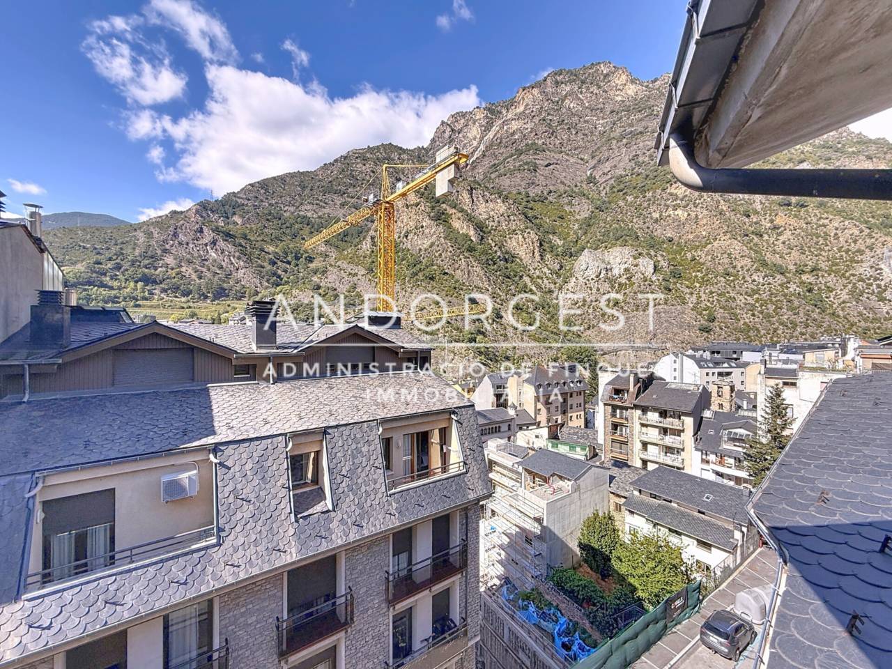3-bedroom flat for sale in Sant Julià de Lòria · 2 of 60