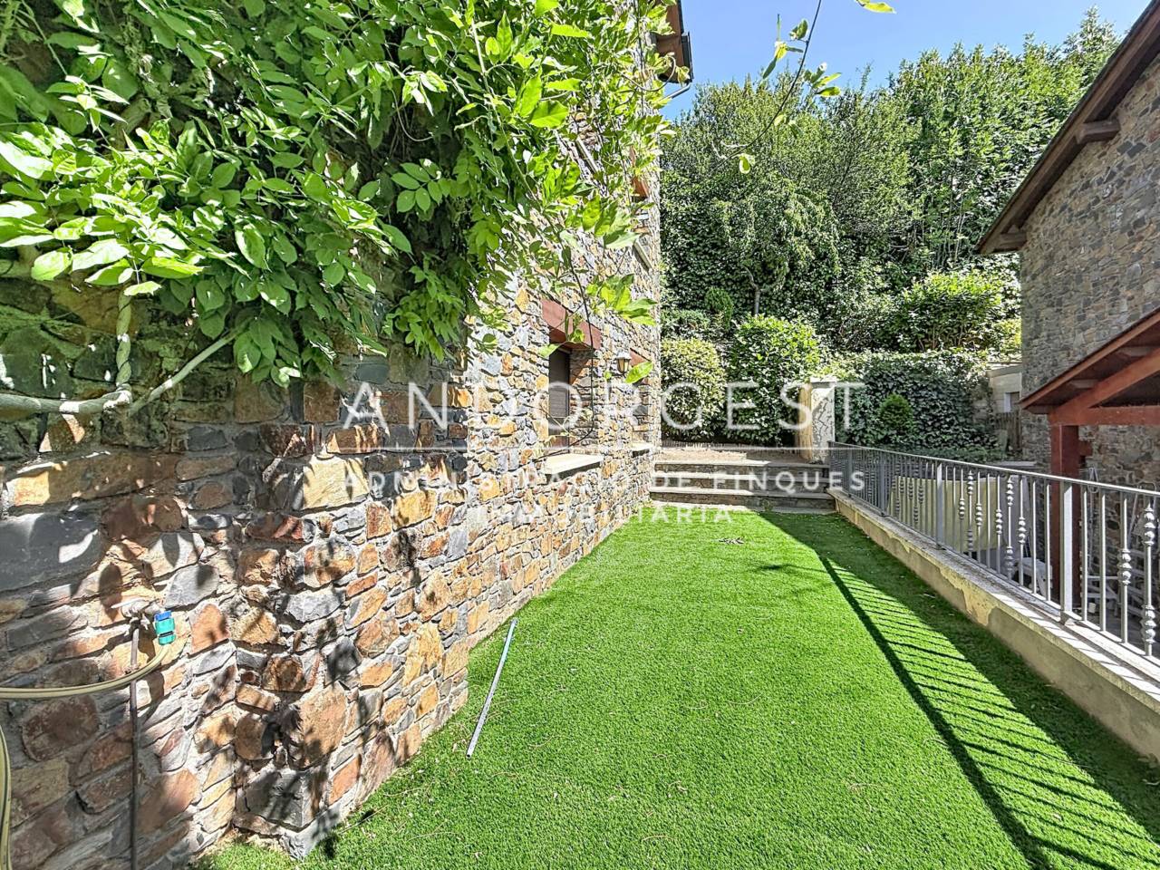 5-bedroom chalet for sale in Aixirivall, Sant Julià de Lòria · 41 of 60