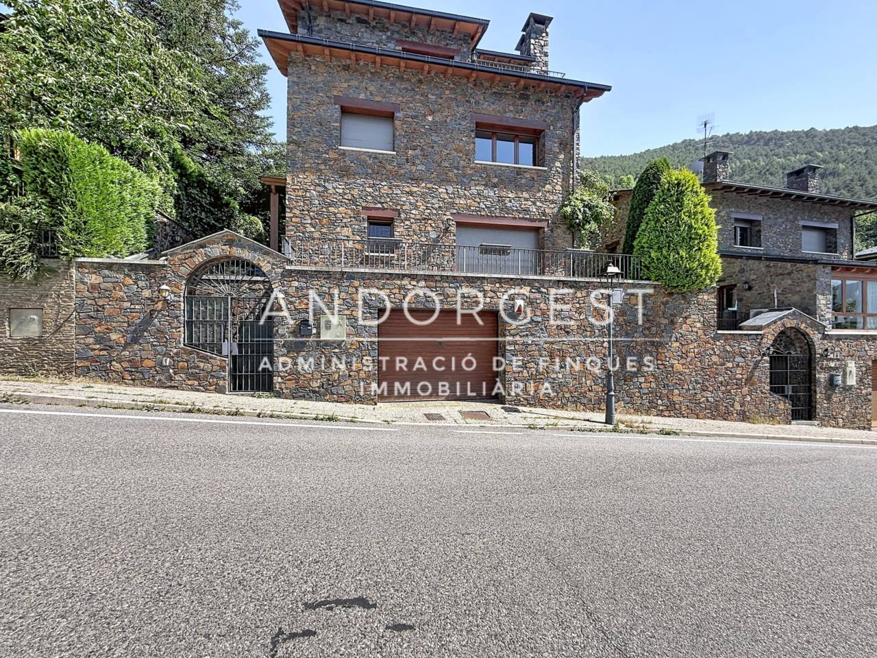 5-bedroom chalet for sale in Aixirivall, Sant Julià de Lòria · 42 of 60
