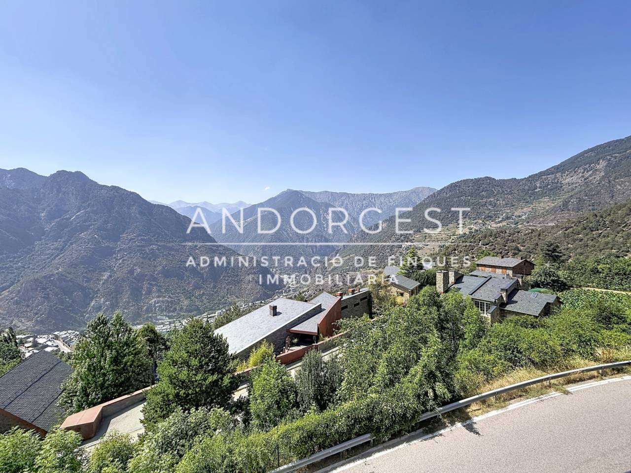5-bedroom chalet for sale in Aixirivall, Sant Julià de Lòria · 44 of 60