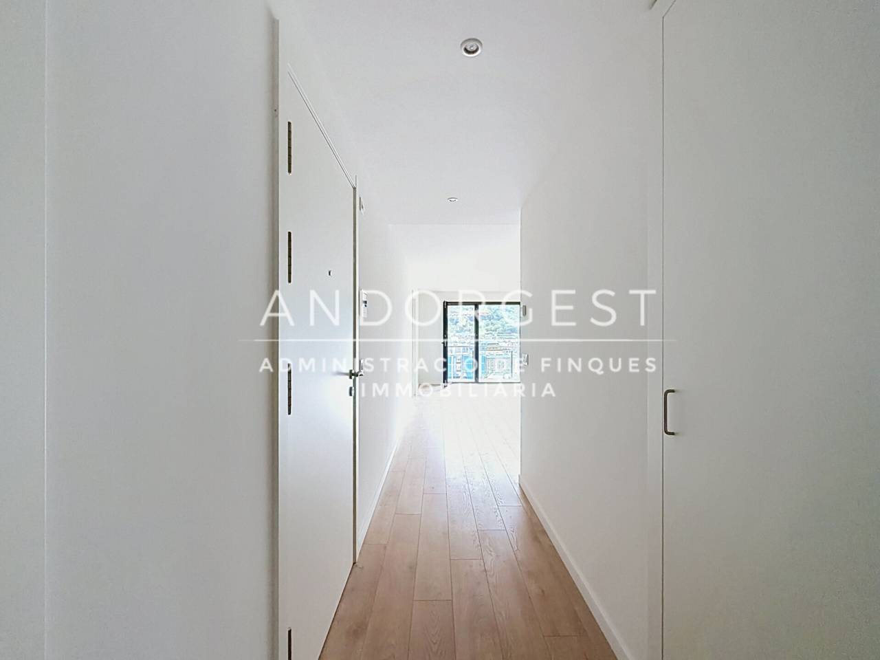 Piso de 3 habitaciones en alquiler en Encamp · 12 de 60