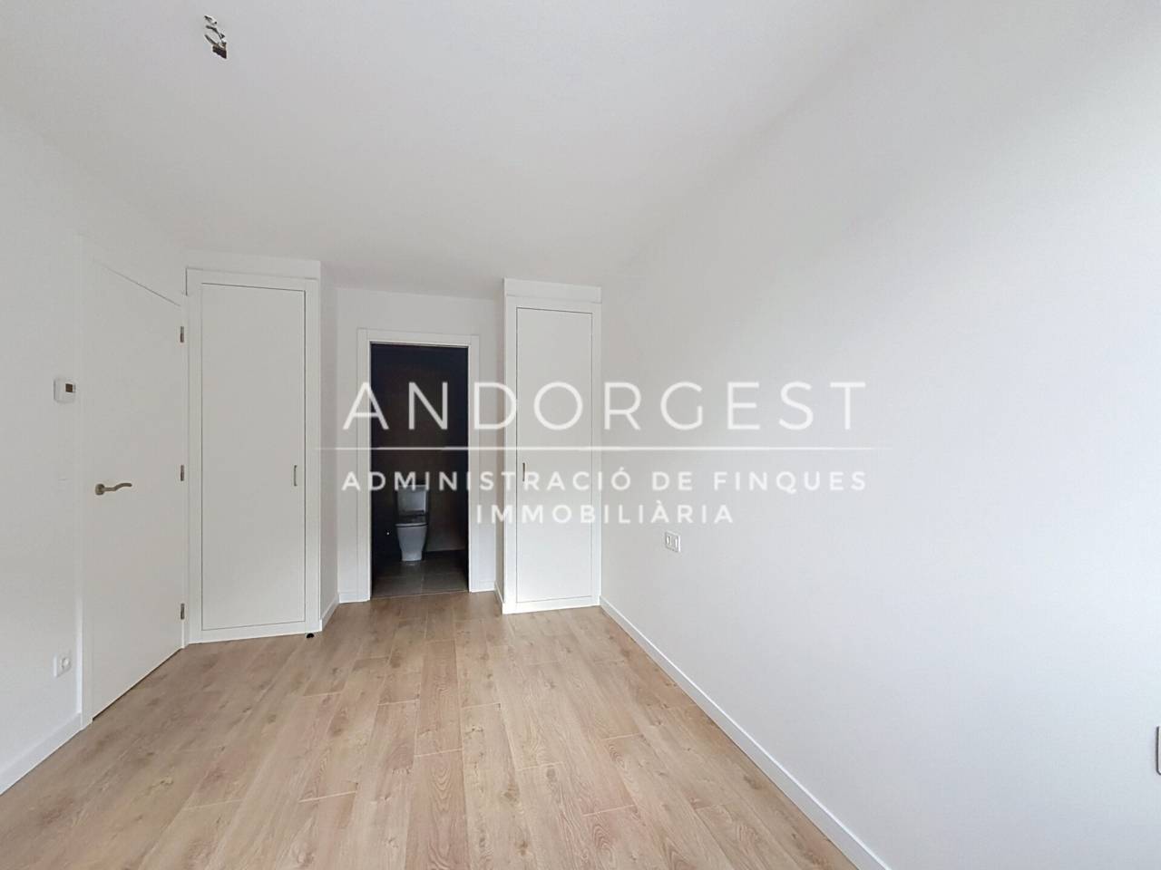 Piso de 3 habitaciones en alquiler en Encamp · 8 de 60