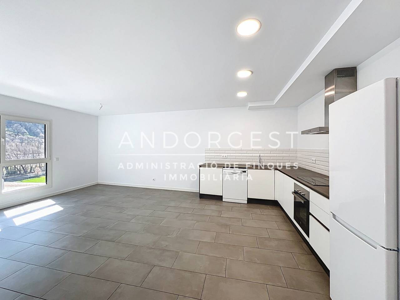 2-bedroom penthouse for rent in Santa Coloma, Andorra la Vella · 27 of 39